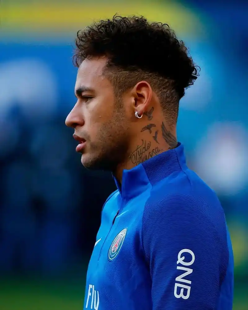 进行康复训 进行康复训